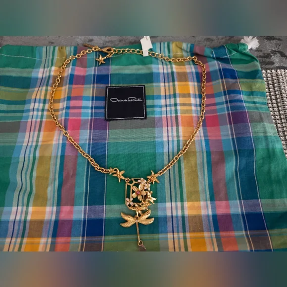 Oscar de la Renta Dragonfly Necklace with Dustbag - NWT - Picture 3 of 13